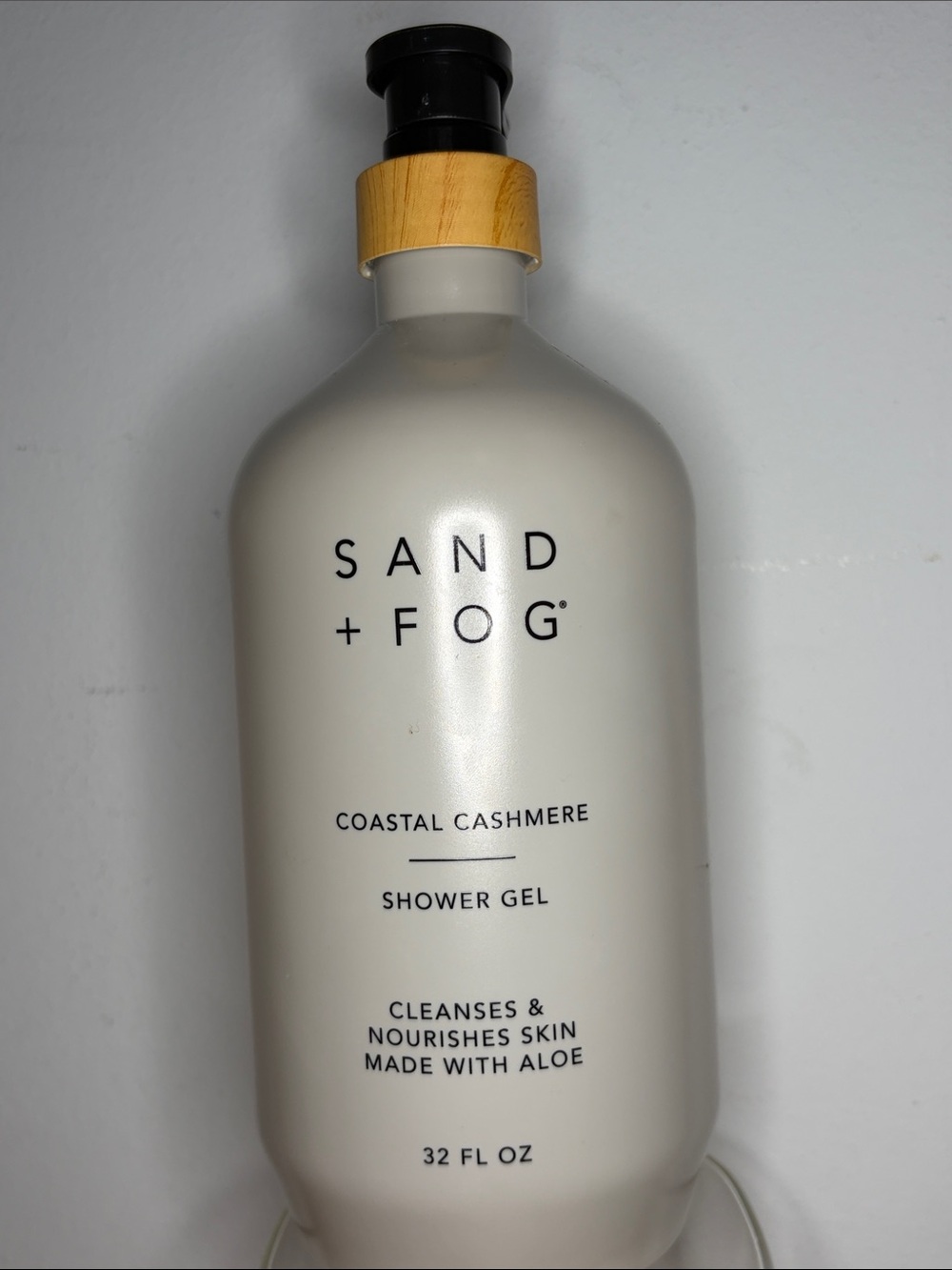 Sand + Fog Coastal Cashmere Shower Gel — 32oz